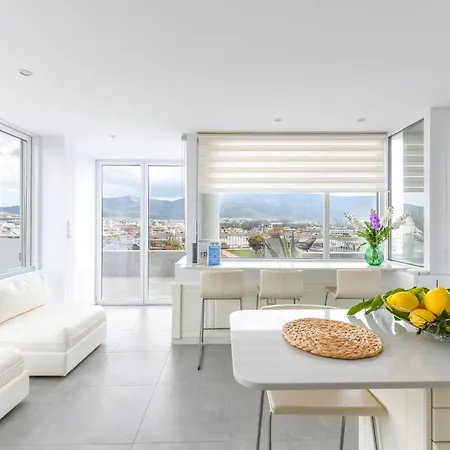 Luxurious Penthouse With Jacuzzi Apartment Athens